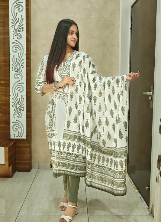 Elegant Green Handblock Printed Cotton Suit Set