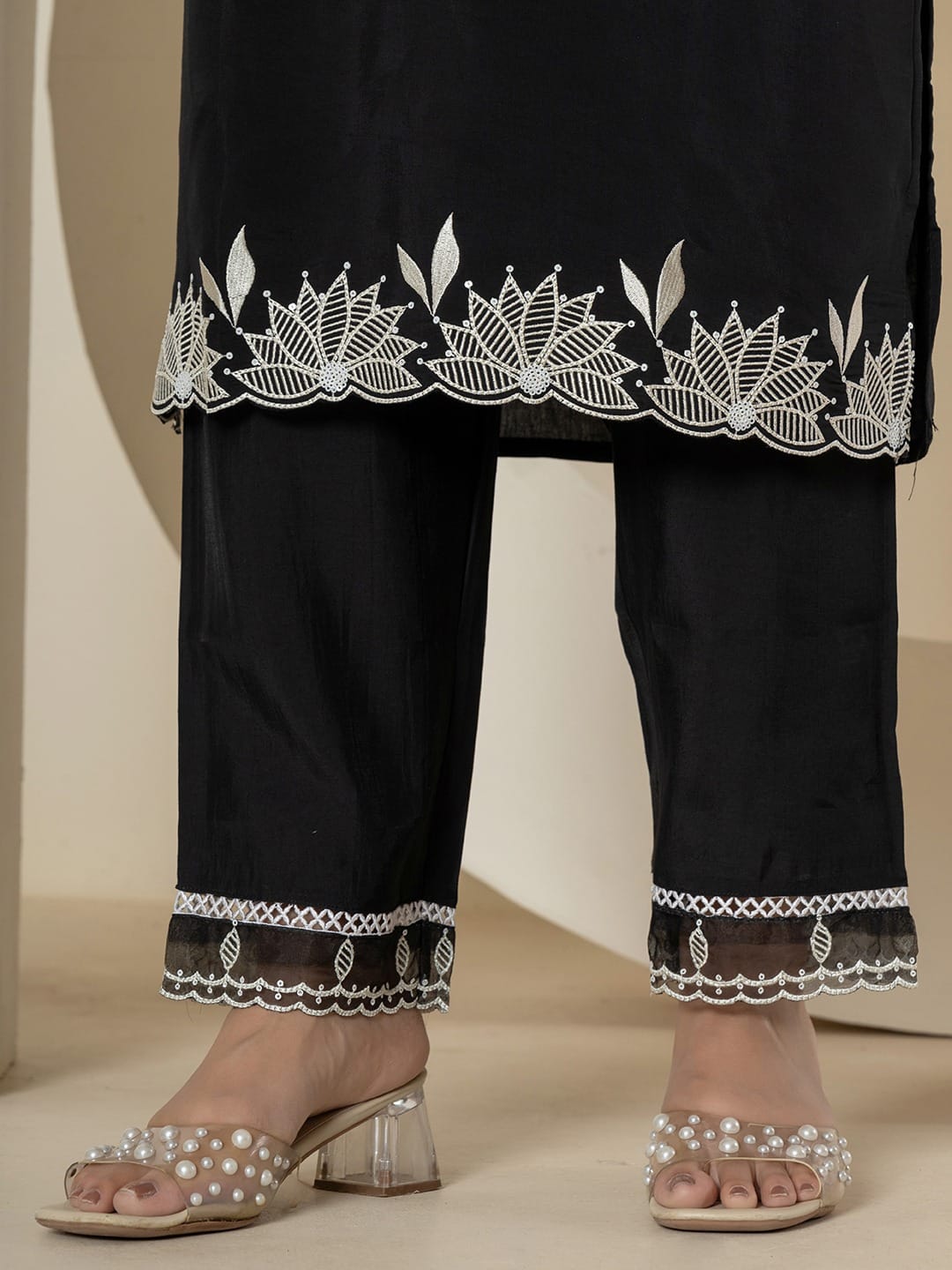Black Silk Kurta Set with Organza Dupatta & Thread Embroidery