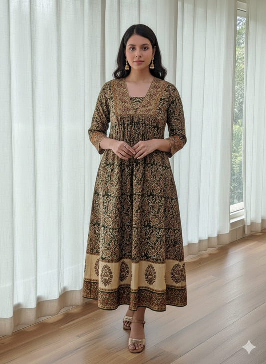 Shibani Kalamkari Cotton Kurta – Deep Olive & Rust Tones | V-Neck & Block-Print Hem